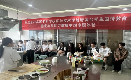 狠狠亚洲超碰狼人久久