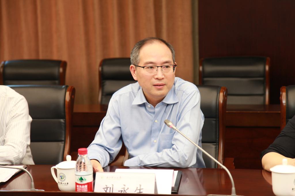 狠狠亚洲超碰狼人久久