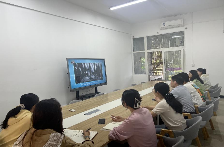 狠狠亚洲超碰狼人久久