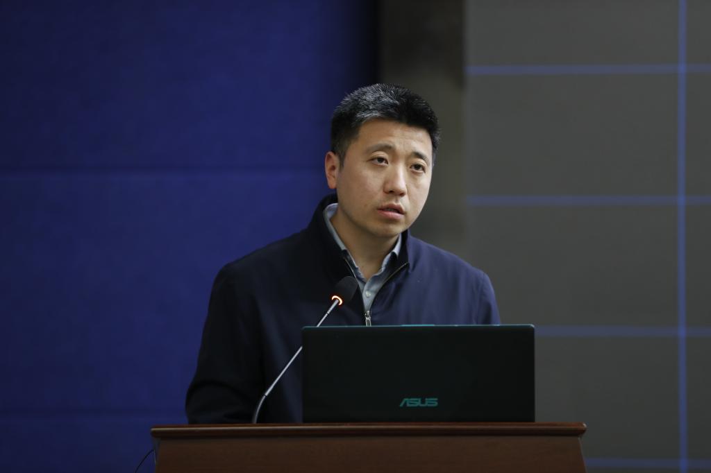 狠狠亚洲超碰狼人久久