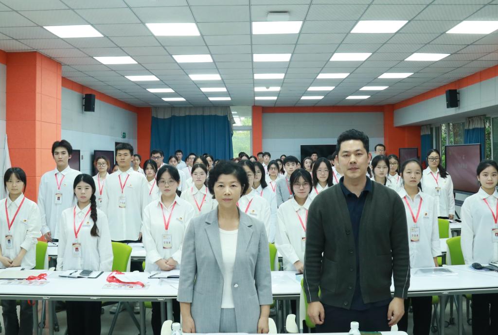 狠狠亚洲超碰狼人久久