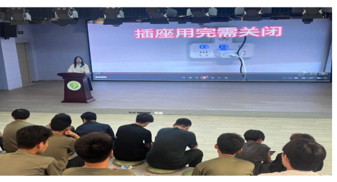 狠狠亚洲超碰狼人久久